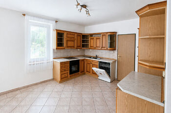 Pronájem bytu 2+1 v osobním vlastnictví 60 m², Jesenice