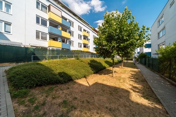 Prodej světlého, prostorného a příjemného bytu 2+kk s lodžií, 61 m², Říčanská, Brno - Bystrc - Prodej bytu 2+kk v osobním vlastnictví 61 m², Brno