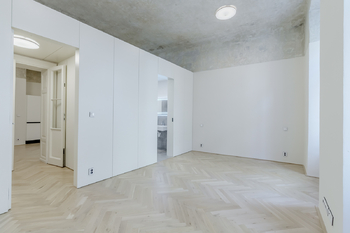 Pronájem bytu 2+kk v osobním vlastnictví 84 m², Praha 1 - Staré Město