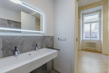 Pronájem bytu 2+kk v osobním vlastnictví 84 m², Praha 1 - Staré Město