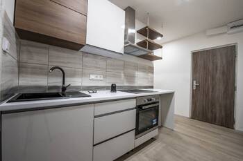 Pronájem bytu 1+1 v osobním vlastnictví 34 m², Otrokovice
