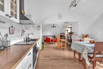 Prodej domu 237 m², Šonov