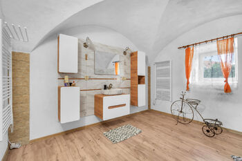 Prodej domu 237 m², Šonov