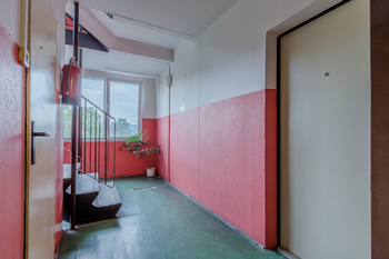 Prodej bytu 1+kk v osobním vlastnictví 26 m², Praha 4 - Braník