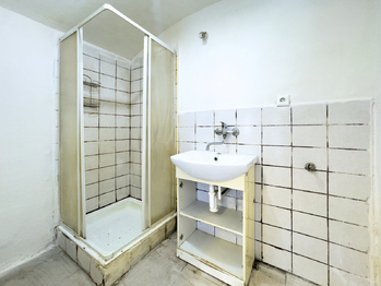 Prodej domu 100 m², Dobříč