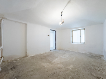Prodej domu 100 m², Dobříč