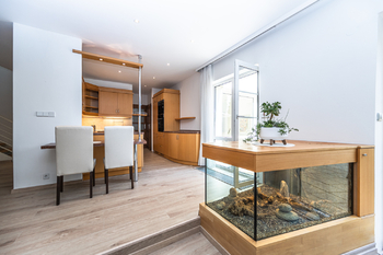 Pronájem domu 256 m², Praha 5 - Slivenec