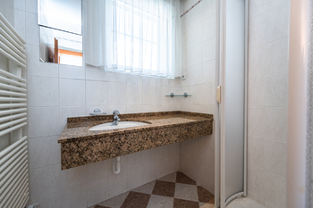 Pronájem domu 256 m², Praha 5 - Slivenec