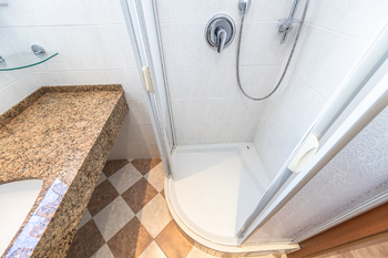 Pronájem domu 256 m², Praha 5 - Slivenec