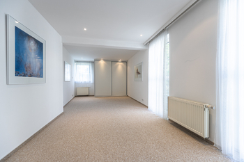 Pronájem domu 256 m², Praha 5 - Slivenec