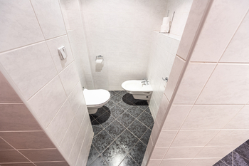 Pronájem domu 256 m², Praha 5 - Slivenec