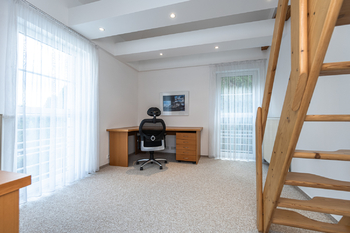Pronájem domu 256 m², Praha 5 - Slivenec