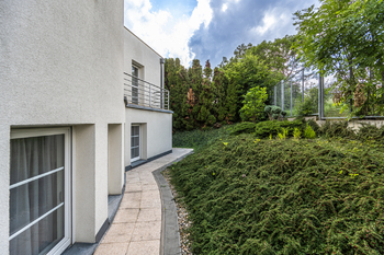 Pronájem domu 256 m², Praha 5 - Slivenec