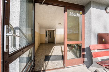Prodej bytu 2+1 v osobním vlastnictví 51 m², Hradec Králové