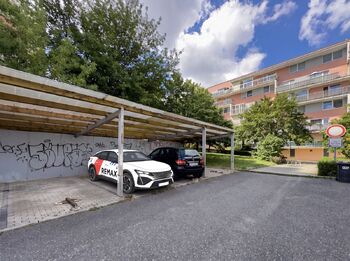 Prodej bytu 2+kk v osobním vlastnictví 64 m², Praha 10 - Horní Měcholupy