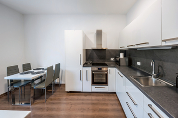 Petr Sonnenschein | +420 778 750 999 | petr.sonnenschein@re-max.cz - Pronájem bytu 2+kk v osobním vlastnictví 42 m², Ostrava