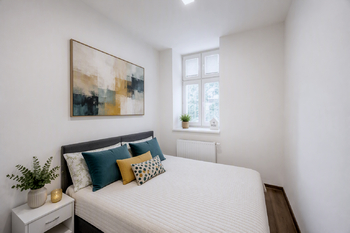 Petr Sonnenschein | +420 778 750 999 | petr.sonnenschein@re-max.cz - Pronájem bytu 2+kk v osobním vlastnictví 42 m², Ostrava