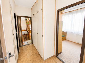 CHODBA - Prodej bytu 3+kk v družstevním vlastnictví 65 m², České Budějovice