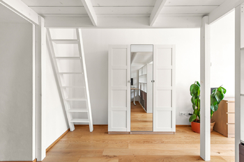 Prodej bytu 1+1 v osobním vlastnictví 39 m², Praha 8 - Karlín