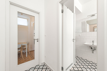 Prodej bytu 1+1 v osobním vlastnictví 39 m², Praha 8 - Karlín