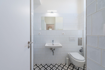 Prodej bytu 1+1 v osobním vlastnictví 39 m², Praha 8 - Karlín