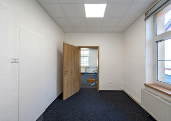 Petr Sonnenschein | +420 778750999 | petr.sonnenschein@re-max.cz - Pronájem kancelářských prostor 188 m², Ostrava