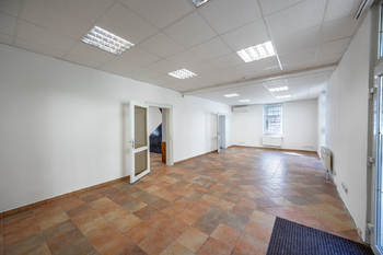 Petr Sonnenschein | +420 778750999 | petr.sonnenschein@re-max.cz - Pronájem kancelářských prostor 188 m², Ostrava