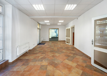 Petr Sonnenschein | +420 778750999 | petr.sonnenschein@re-max.cz - Pronájem kancelářských prostor 188 m², Ostrava