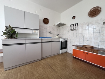 Prodej domu 350 m², Veselí nad Lužnicí