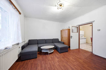 Prodej domu 145 m², Košťany