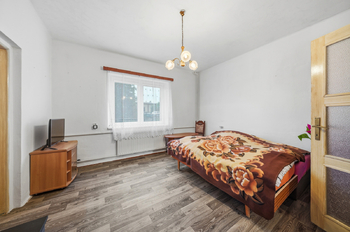 Prodej domu 145 m², Košťany