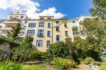 Prodej bytu 2+1 v osobním vlastnictví 51 m², Praha 5 - Smíchov