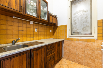 Prodej bytu 2+1 v osobním vlastnictví 51 m², Praha 5 - Smíchov