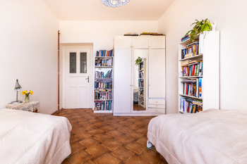 Prodej bytu 2+1 v osobním vlastnictví 51 m², Praha 5 - Smíchov