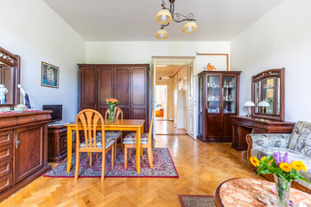 Prodej bytu 2+1 v osobním vlastnictví 51 m², Praha 5 - Smíchov