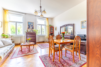Prodej bytu 2+1 v osobním vlastnictví 51 m², Praha 5 - Smíchov