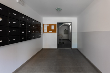 Prodej bytu 3+kk v osobním vlastnictví 64 m², Praha 10 - Hostivař