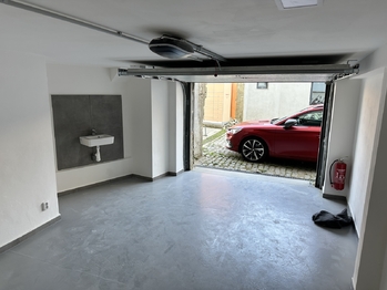 Petr Sonnenschein | +420 778 750 999 | petr.sonnenschein@re-max.cz - Prodej kancelářských prostor 41 m², Opava