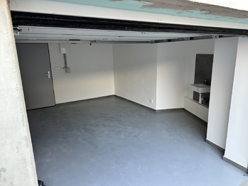 Petr Sonnenschein | +420 778 750 999 | petr.sonnenschein@re-max.cz - Prodej kancelářských prostor 41 m², Opava