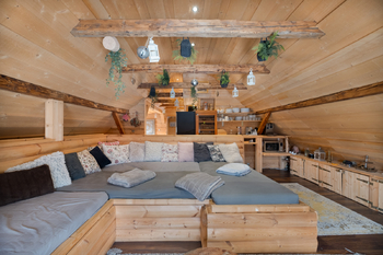 Prodej domu 450 m², Prostřední Bečva