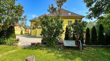 Prodej bytu 3+kk v osobním vlastnictví 75 m², Beroun