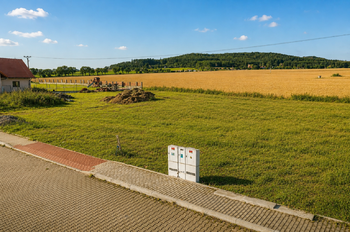 Prodej pozemku 1132 m², Točník