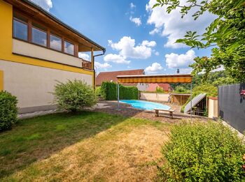 Pronájem domu 280 m², Hluboká nad Vltavou