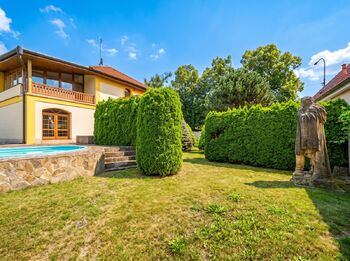 Pronájem domu 280 m², Hluboká nad Vltavou