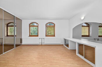 2.NP  ložnice - Pronájem domu 280 m², Hluboká nad Vltavou