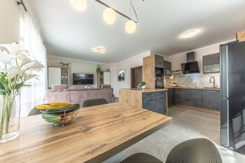 Prodej domu 120 m², Postřižín