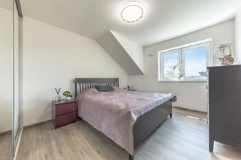 Prodej domu 120 m², Postřižín