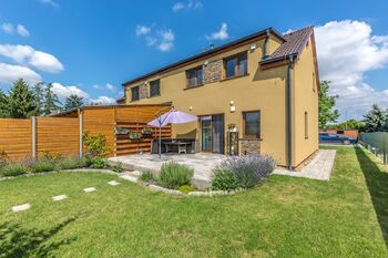 Prodej domu 120 m², Postřižín