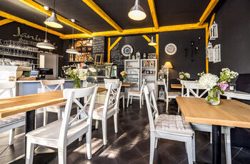 Kavárna - Pronájem restaurace 55 m², Most