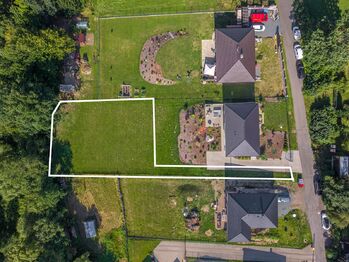 Prodej pozemku 1002 m², Zvánovice